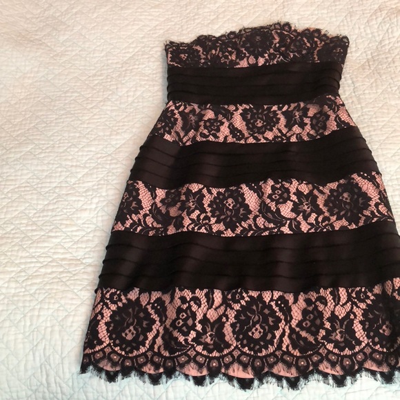 Bcbg lace dress - Picture 4 of 10